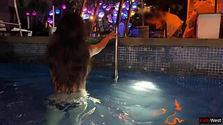 Pool girl makes stranger cum in 3 minutes!