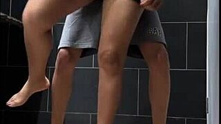 Pretty girl reunites with brother-in-law at family holiday party 😊