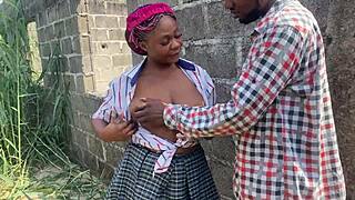 Exploring the physique of a naughty African MILF