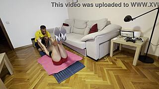 Atractiva Latina Se Folla a Su Entrenador Personal