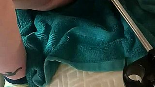 Sex machine softcore solo session 😊