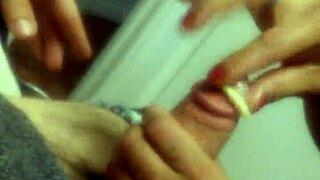 i'm sucking my new friend's big cock with my latina ass shaking and moaning loudly!