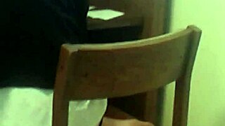 why do lesbians love smelly feet in this fetish scene?