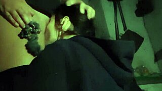 my girlfriend eats grapes and my pussy simultaneously - lesbian illusion girls