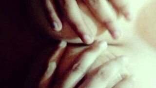 Aurora Estelar Shows Huge Tits For Huntr666