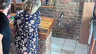 tangkap isteri selingkuh dengan lelaki kolam di cam tersembunyi