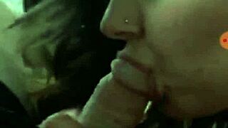 Wife Gives Blowjob On Periscope