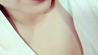 Aurora Estelar Shows Huge Tits For Huntr666