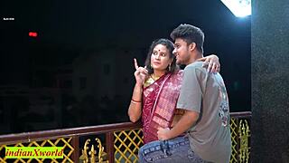 अविवाहित जोड़े की रियल डेटिंग में कमाल का गर्म सेक्स