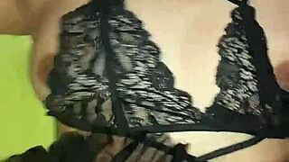 Did my otaku friend let me fuck her after the convention?