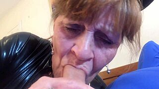 Catgranny Sucks Off Superman 😈