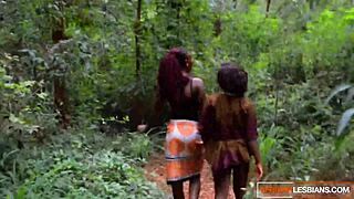 Ebony Stepdaughter Licks Stepmom's Cunt?