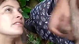 Chupando a rola mucha do guia