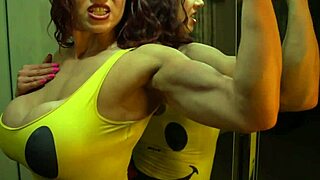 Worship My Bulging Biceps