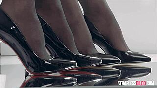 mia and rossy bush fuck with strapless dildo at work.