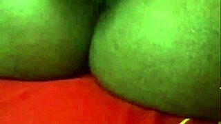 I got caught fingering my wet pussy and it was so embarrassing