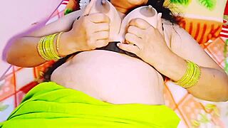 big boobs house wife sex story telugu dirty talks