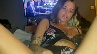 Scottish goth teen 18+ enjoys solo time