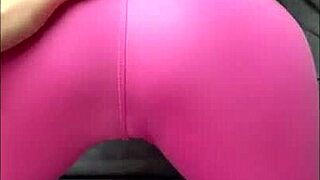 My Fit Wife Wore Hot Pink Leggings, So I Fucked Her Hard On The Sofa.