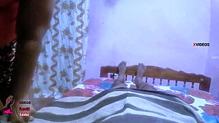 i watched this indian hottie give handjob in massage parlor, she smoked too!!