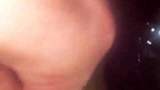 Pissing outside with my lover feels amazing!