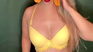 Hey, this is a music clip with a belly dancer in glasses and long nails