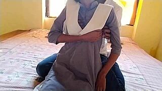 熱いインド美女と情熱カーマスートラセックス