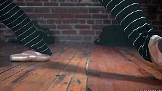 Melissa stratton fucks and licks in doggystyle