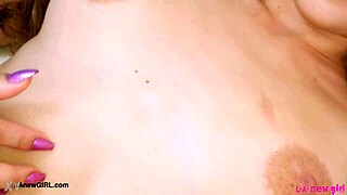 Sophisticated Stunner Shows Sexy Body