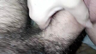 i'm gettin a spectaculr cumshot in my argentinan vagina from azulhad4's monstr cock while bent ovr.