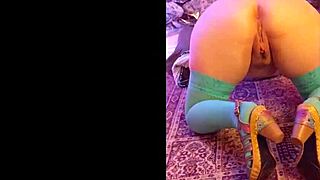 hotwife steffi in lingerie photoshoot with toys 😏