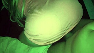 olha so oque ela fez pro supervisor e mandou ele gozar dento dela