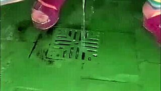 Compilation of Pissing and Cumshots Compilado de Meadas y Acabadas