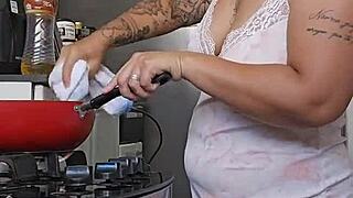 Grávida Se Exibindo