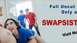 의붓형제들 잠긴 교실서 의붓자매 바꿔치기 격렬 섹스