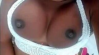 Petite Ebony Girlfriend Jhodez1 Feels Horny For Cumshot