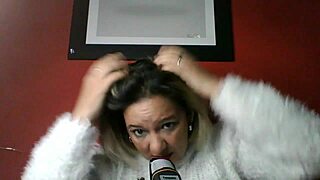 lola speaking naughty things, kkkkkk. wanna hear?