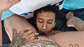 novinha cachorra shaking all over cumming on black cock?