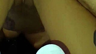 Watch doggystyle from behind?