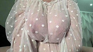 Gorgeous Milf's Big Saggy Tits Close-Up