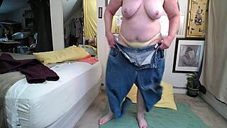 Mature hottie dawnskye1962 shows off for liam with passion