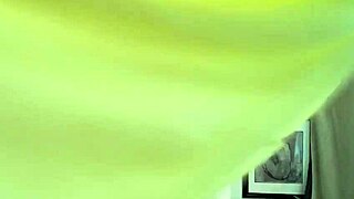 Mature hottie dawnskye1962 shows off for liam with passion