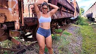 Fucking A Tight Ass Outdoors? Muscular Milf Blonde Slut