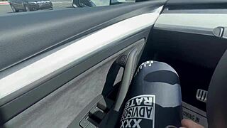 Cheetah Adora's Intense Handjob on Monster Cock