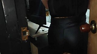 Beautiful Colombian babe swallows dick and gets facial! 😘