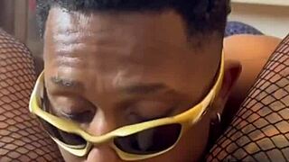 putinha completou 18 anos chamou primo preto pauzudo pra comemorar levou muita rola de presente