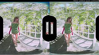 Poison Ivy XXX Cosplay VR: Stunning Evil Redhead Gets Her Pussy SMASHED.