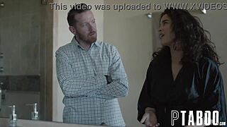 Smile for the camera, Johnny Goodluck and Victoria Voxxx 😏