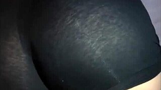 What happens at pijamada with my amiga in mini shorts negros?