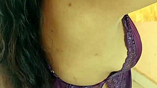 Damn, that hot bhabhi gets rough anal doggystyle from delivery boy!